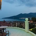 Ellinas Ξενοδοχείο 2*