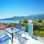 Ξενοδοχείο Ellinas 2*