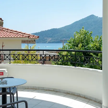 Ellinas Hotel Chrysi Ammoudia
