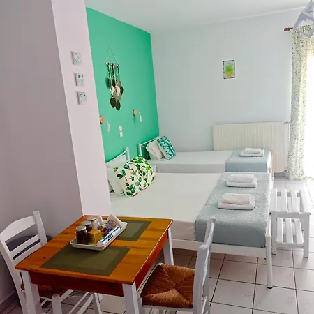 Ellinas Apartahotel 2*