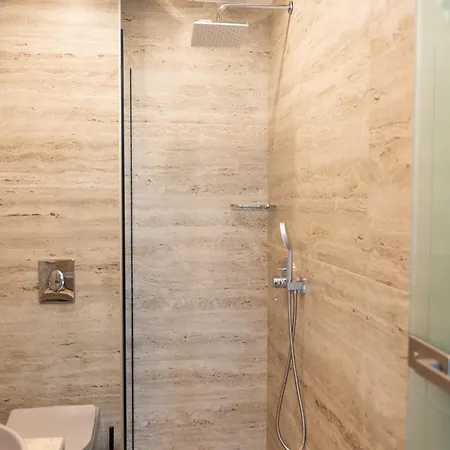 Ellinas Aparthotel