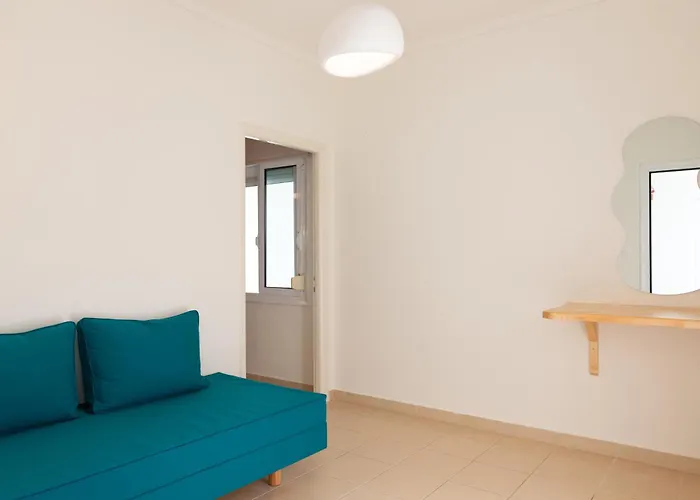 Ξενοδοχείο Ellinas 2*